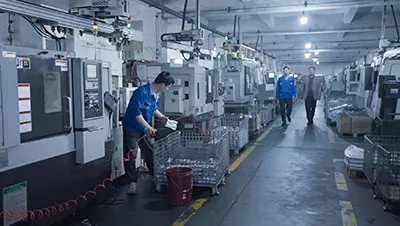 Taller de procesamiento de chapa metálica y fundición a presión